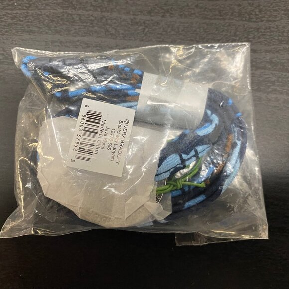 Six (6) Vera Bradley Access, Luggage Tags, Key Ring, Zip ID Cases, Lanyard - Picture 10 of 14